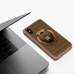 Чехол iPhone XS Max матовый Волк объёмный барельеф с этническим орнаментом, цвет: 3D-коричневый — фото 2