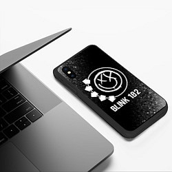 Чехол iPhone XS Max матовый Blink 182 glitch на темном фоне, цвет: 3D-черный — фото 2