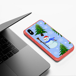 Чехол iPhone XS Max матовый Снеговики с новогодними елками паттерн, цвет: 3D-красный — фото 2