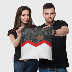 Подушка квадратная Man United FC: Grey Polygons, цвет: 3D-принт — фото 2