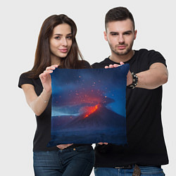 Подушка квадратная Извержение вулкана ночью, цвет: 3D-принт — фото 2