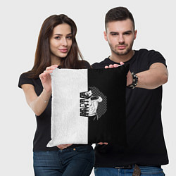 Подушка квадратная Боец ММА чёрно-белое, цвет: 3D-принт — фото 2