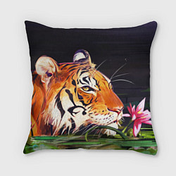 Подушка квадратная Бенгальский Тигр в кустах