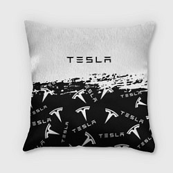 Подушка квадратная Tesla - Black & White