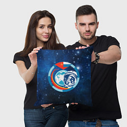 Подушка квадратная Первый Космонавт Юрий Гагарин 3D 3, цвет: 3D-принт — фото 2