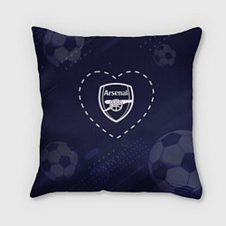 Подушка квадратная Лого Arsenal в сердечке на фоне мячей