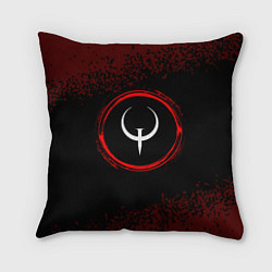 Подушка квадратная Символ Quake и краска вокруг на темном фоне