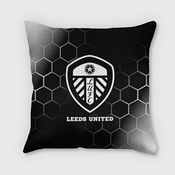 Подушка квадратная Leeds United sport на темном фоне