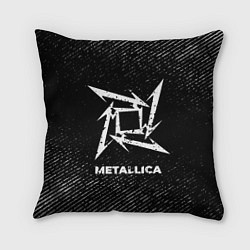 Подушка квадратная Metallica с потертостями на темном фоне