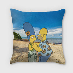 Подушка квадратная Гомер Симпсон танцует с Мардж на пляже