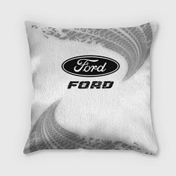Подушка квадратная Ford speed на светлом фоне со следами шин
