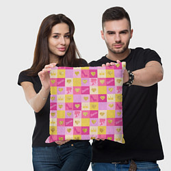 Подушка квадратная Барби: желтые и розовые квадраты паттерн, цвет: 3D-принт — фото 2