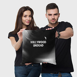 Подушка квадратная Hollywood Undead glitch на темном фоне посередине, цвет: 3D-принт — фото 2