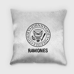 Подушка квадратная Ramones glitch на светлом фоне