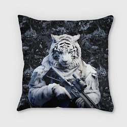 Подушка квадратная Белый тигр солдат зима