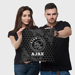 Подушка квадратная Ajax sport на темном фоне, цвет: 3D-принт — фото 2