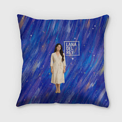 Подушка квадратная Lana Del Rey в белом классическом платье на синем