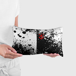 Подушка-антистресс Берсерк знак жертвы - черно-белые брызги, цвет: 3D-принт — фото 2