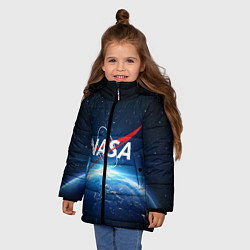 Куртка зимняя для девочки NASA: Sunrise Earth, цвет: 3D-черный — фото 2