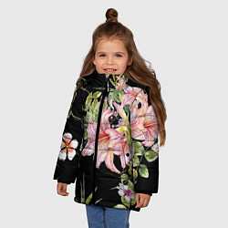 Куртка зимняя для девочки Букет лилий, цвет: 3D-черный — фото 2