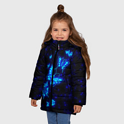 Куртка зимняя для девочки Неоновые бабочки, цвет: 3D-светло-серый — фото 2