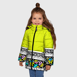 Куртка зимняя для девочки Яркий цветочный узор, цвет: 3D-черный — фото 2