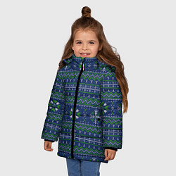 Куртка зимняя для девочки Узорный свитер, цвет: 3D-черный — фото 2