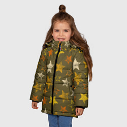 Куртка зимняя для девочки Желто-оранжевые звезды на зелнгом фоне, цвет: 3D-светло-серый — фото 2