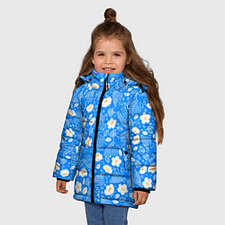 Куртка зимняя для девочки Белые птицы голуби и цветы яблони на синем фоне не, цвет: 3D-светло-серый — фото 2