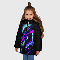Куртка зимняя для девочки Морда дракона - неоновое свечение, цвет: 3D-красный — фото 2