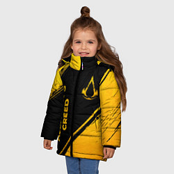 Куртка зимняя для девочки Assassins Creed - gold gradient: надпись, символ, цвет: 3D-черный — фото 2