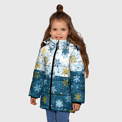 Куртка зимняя для девочки Снежинки новогодние, цвет: 3D-светло-серый — фото 2