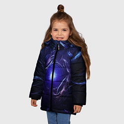 Куртка зимняя для девочки Синее абстрактное сияние, цвет: 3D-черный — фото 2