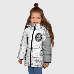 Куртка зимняя для девочки Bayern sport на светлом фоне вертикально, цвет: 3D-черный — фото 2