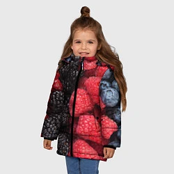 Куртка зимняя для девочки Ягодная, цвет: 3D-черный — фото 2