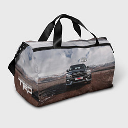 Спортивная сумка Toyota Land Cruiser in the mountains