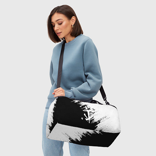 Спортивная сумка Doom штрихи красок черные / 3D-принт – фото 4