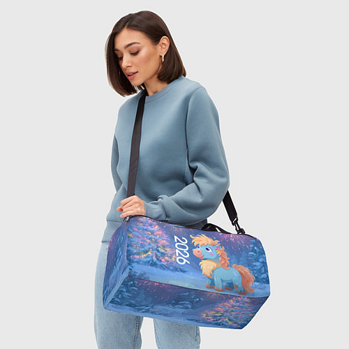 Спортивная сумка Милая лошадка 2026 / 3D-принт – фото 4