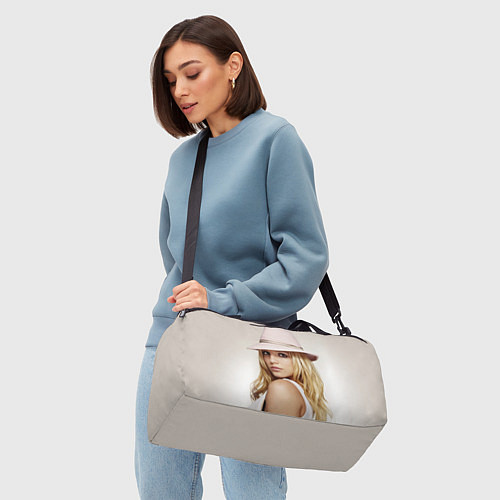 Спортивная сумка Бритни Спирс в розовой шляпе / 3D-принт – фото 4