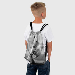 Рюкзак-мешок Белая лошадь в степи, цвет: 3D-принт — фото 2