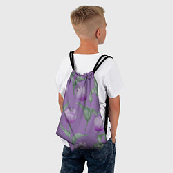 Рюкзак-мешок Фиолетовые тюльпаны с зелеными листьями, цвет: 3D-принт — фото 2