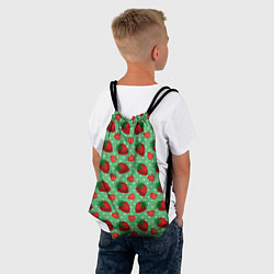 Рюкзак-мешок Клубника на зеленом фоне, цвет: 3D-принт — фото 2