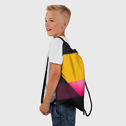 Рюкзак-мешок Желто-розовый дизайн на черном фоне, цвет: 3D-принт — фото 2