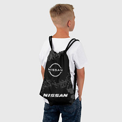 Рюкзак-мешок Nissan speed на темном фоне со следами шин по-цент, цвет: 3D-принт — фото 2