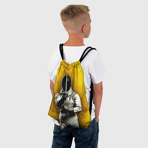Мешок для обуви Фехтовальщик с рапирой на желтом / 3D-принт – фото 4