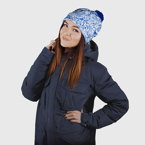 Шапка c помпоном Гжельская роспись на белом фоне / 3D-Тёмно-синий – фото 2
