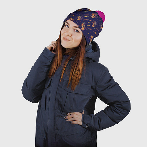 Шапка c помпоном Mortal Kombat logo pattern / 3D-Малиновый – фото 2