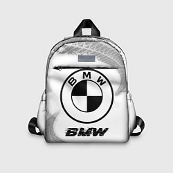 Детский рюкзак BMW speed на светлом фоне со следами шин, цвет: 3D-принт