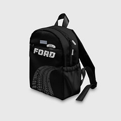 Детский рюкзак Ford speed на темном фоне со следами шин: символ с, цвет: 3D-принт — фото 2