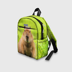 Детский рюкзак Capybara on green grass, цвет: 3D-принт — фото 2